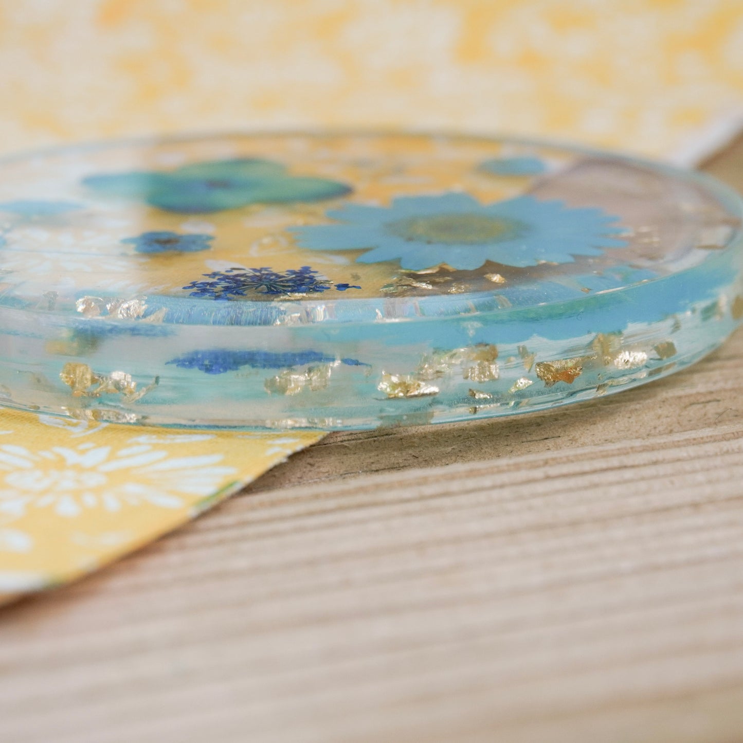 Resin Coaster with Real Dried Flowers & Gold Flakes in Color Blue