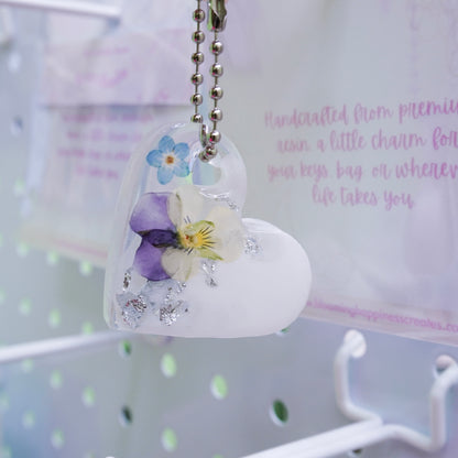 Violet Bloom Heart Resin Keychain – Real Pressed Flowers & Silver Flakes