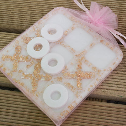 Mini On-The-Go Resin Tic Tac Toe – White Pearl & Gold Flakes Edition