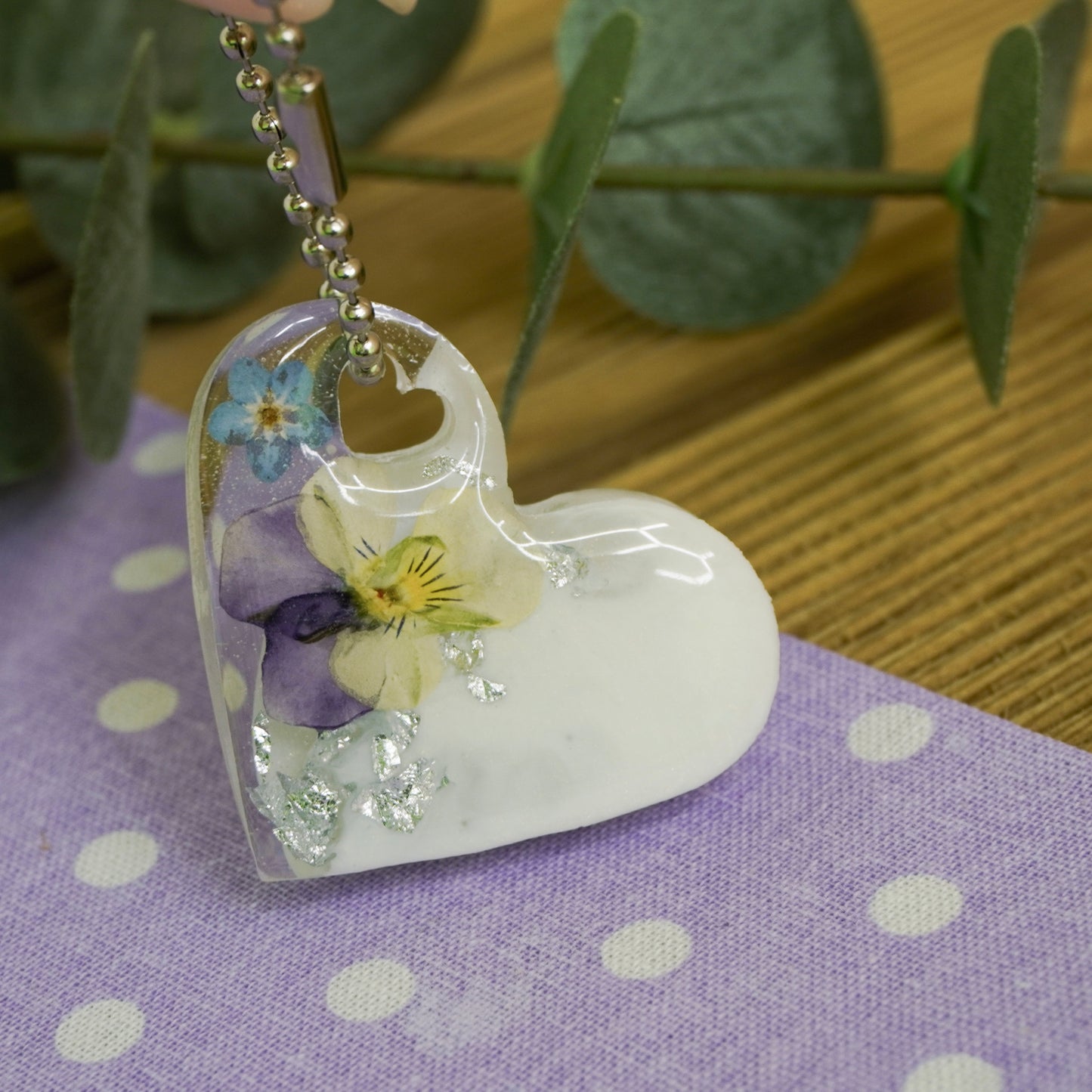 Violet Bloom Heart Resin Keychain – Real Pressed Flowers & Silver Flakes