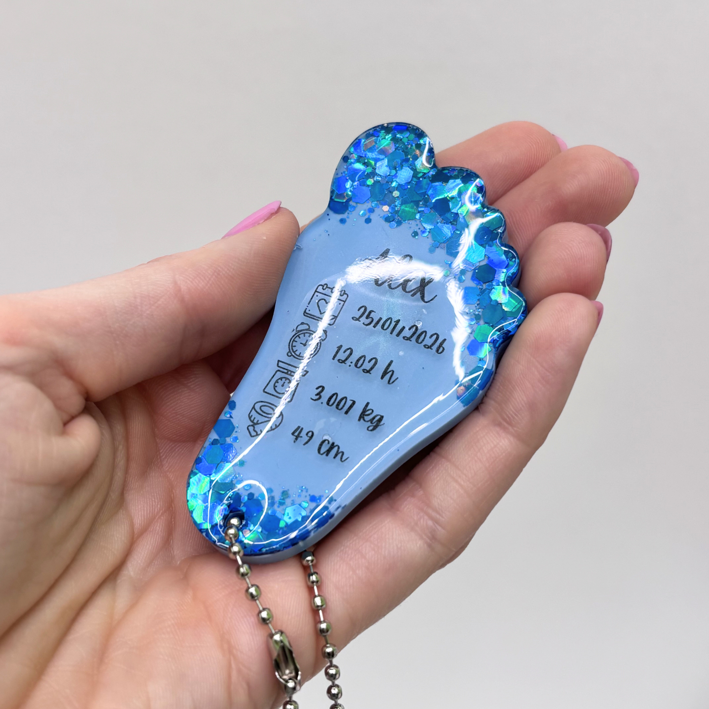 Handmade Personalised Baby Resin Keychain – Perfect Newborn Keepsake Gift 💖