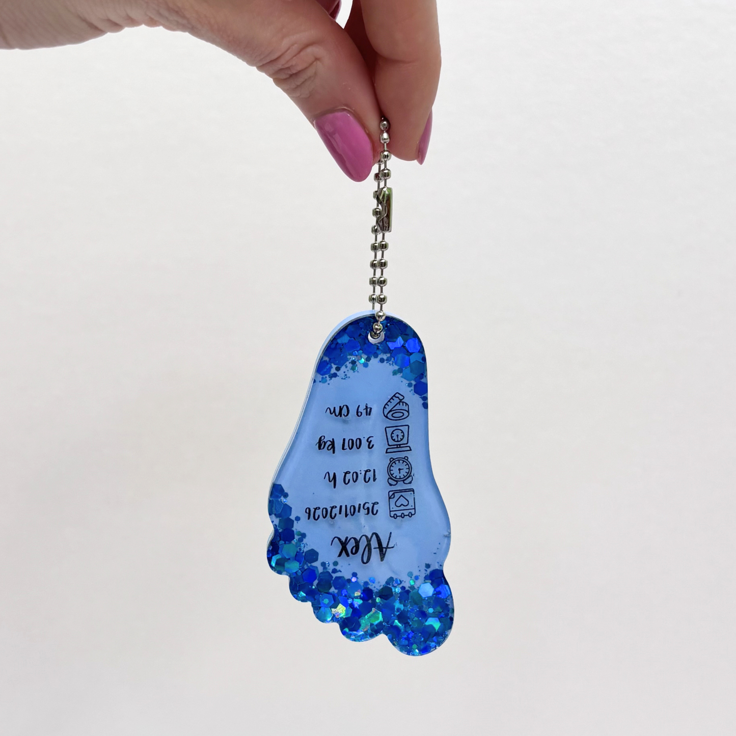 Handmade Personalised Baby Resin Keychain – Perfect Newborn Keepsake Gift 💖
