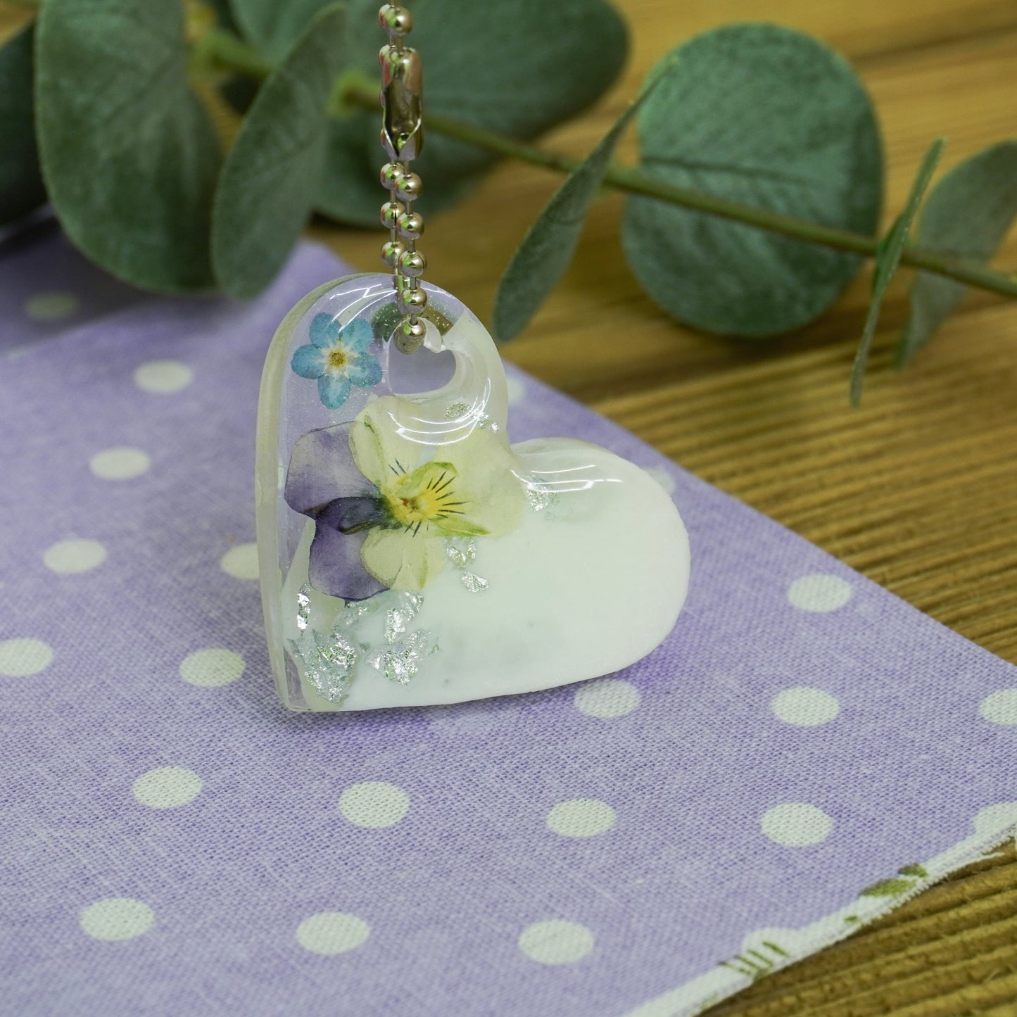 Violet Bloom Heart Resin Keychain – Real Pressed Flowers & Silver Flakes