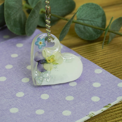 Violet Bloom Heart Resin Keychain – Real Pressed Flowers & Silver Flakes