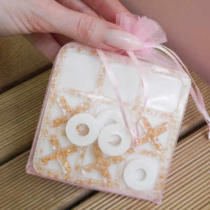 Mini On-The-Go Resin Tic Tac Toe – White Pearl & Gold Flakes Edition